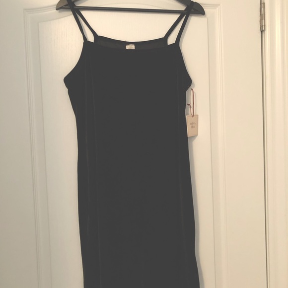 Autres Filles black velvet dress - Picture 1 of 7